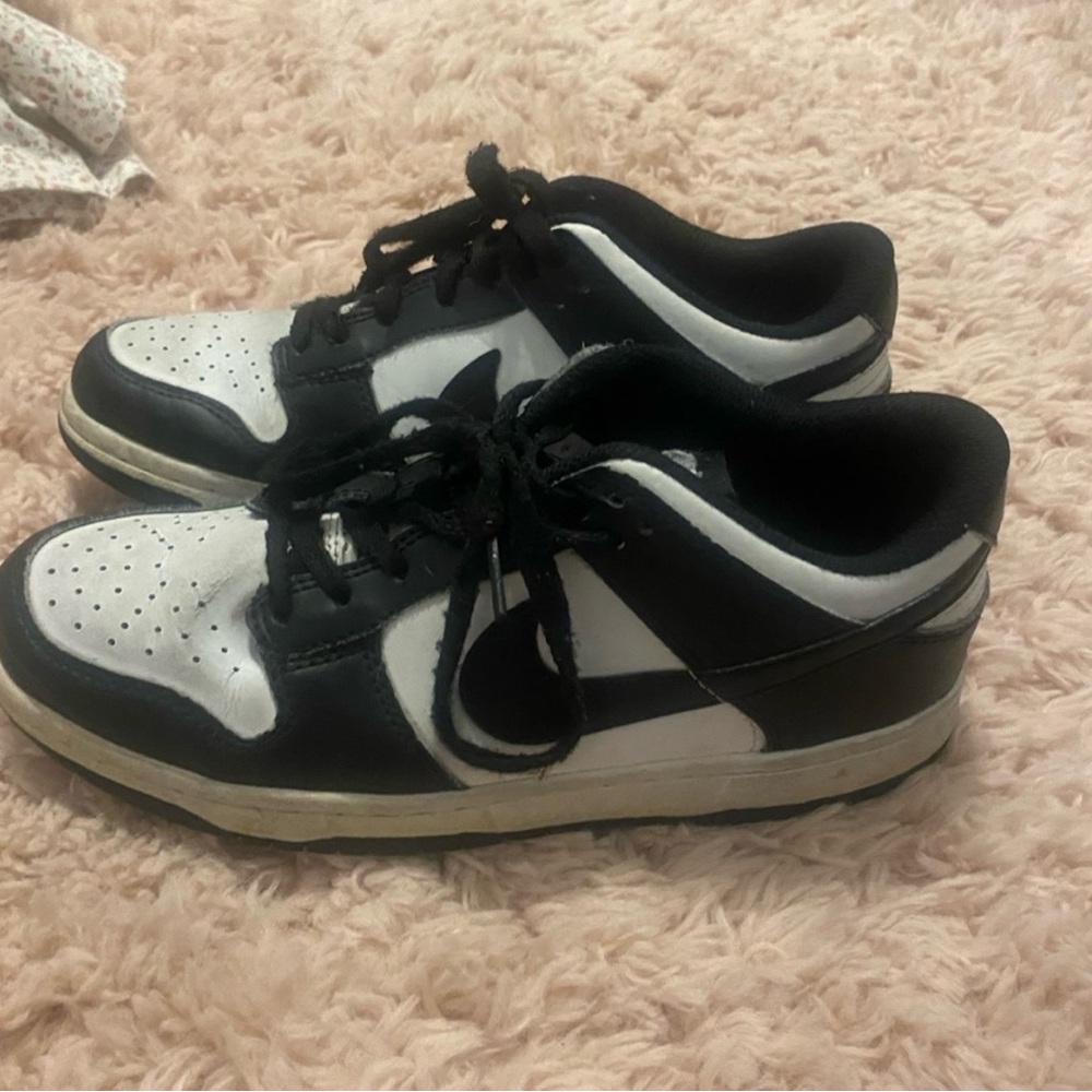 Nike panda dunks size 7